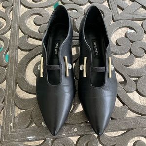 REPOSH Nine West Size 6 Cute Flats